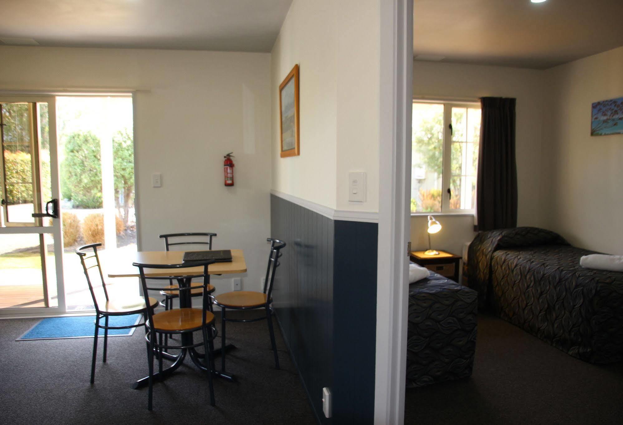 Kaikoura Cottage Motels Buitenkant foto